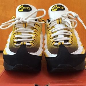 Nike Air Max Sneakers