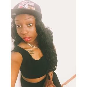 Meet your Posher, Kiara