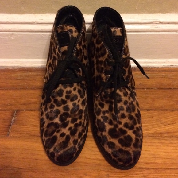 Leopard print calf hair wedge sneakers