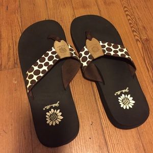 Flip flops