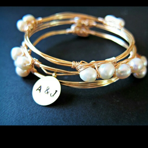 Personalized bangles set, engraved stacking gold
