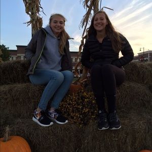 Meet your Posher, Rose