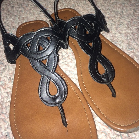 Leather sandals