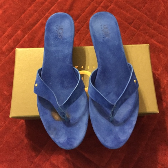 Ugg brook flip flop sandals
