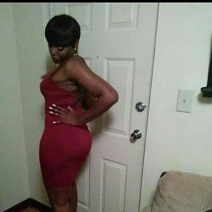 Meet your Posher, April