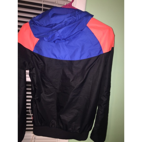 TRADED💥LIMITED EDITION! 🎉 - Picture 2 of 4