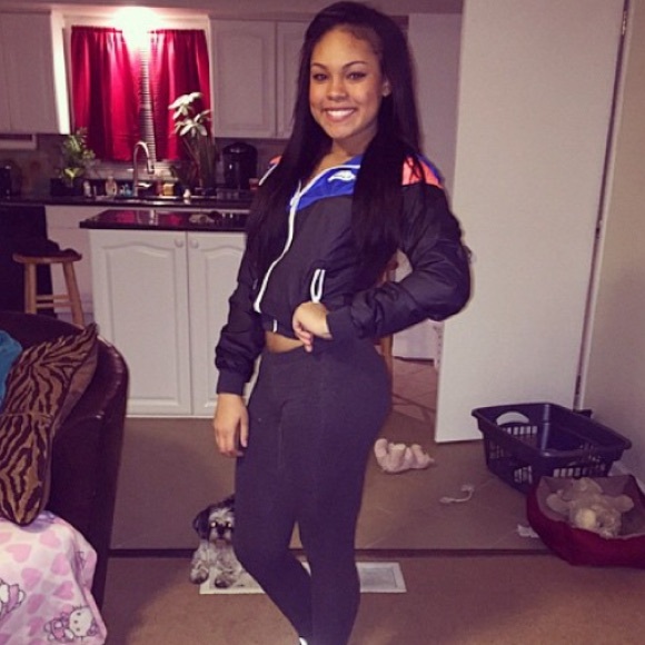 TRADED💥LIMITED EDITION! 🎉 - Picture 3 of 4