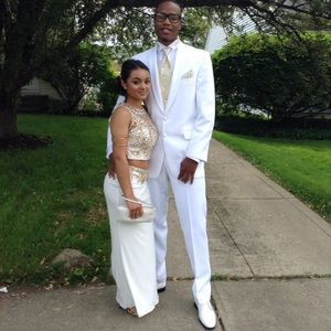 Meet your Posher, Miriam