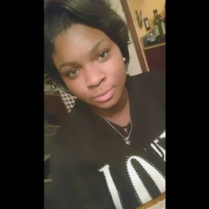 Meet your Posher, Brianna