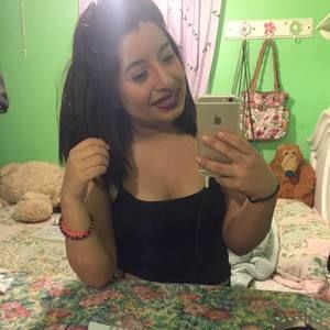 Meet your Posher, Cynthia