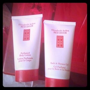 Body lotion & bath shower gel