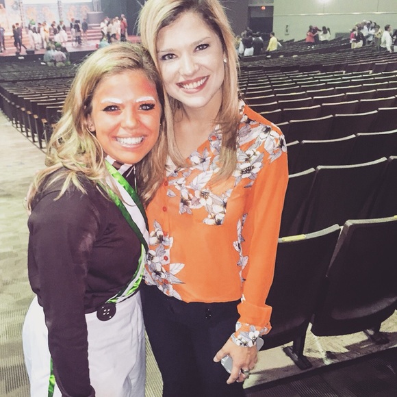 Meet your Posher, Taylor - Picture 1 of 1