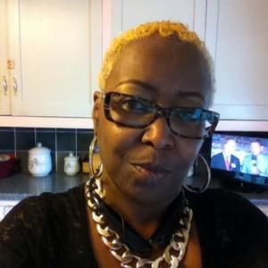 Meet your Posher, Felicia