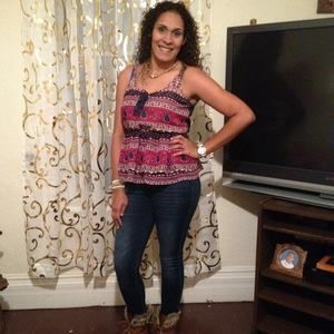 Meet your Posher, Zuly