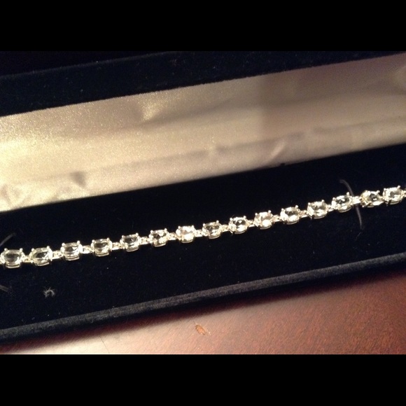 Green Amethyst (Genuine) - Picture 2 of 2