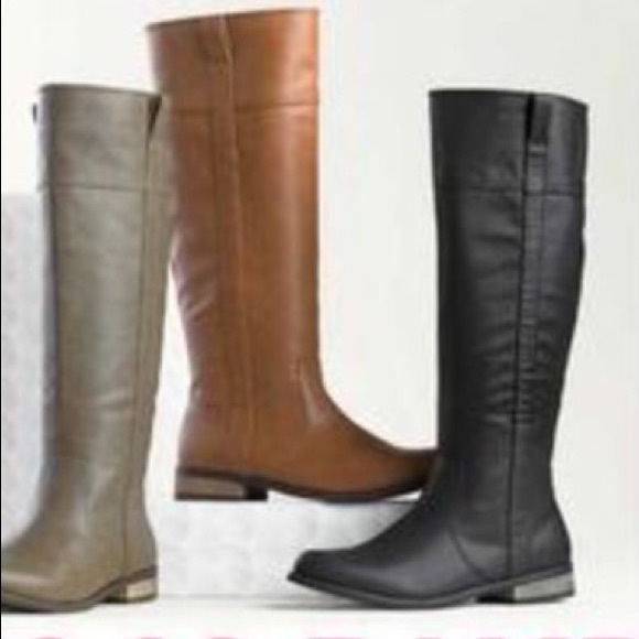 Tuape & Tan boots
