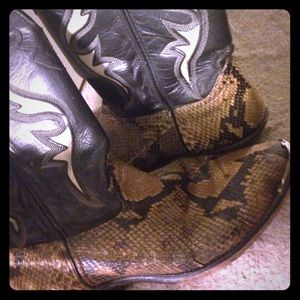 Code West Snake Skin Boots