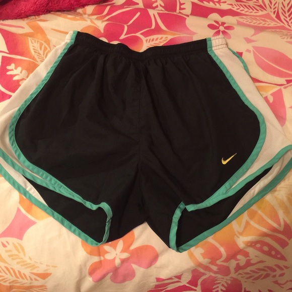 SOLD AS BUNDLE - Picture 1 of 2