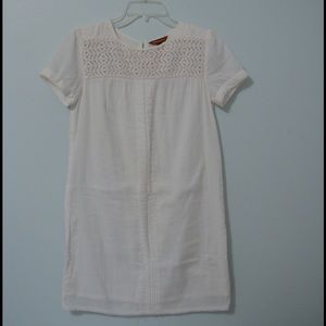 White Hive & Honey short sleeved dress