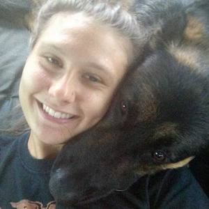 Meet your Posher, Chalcie