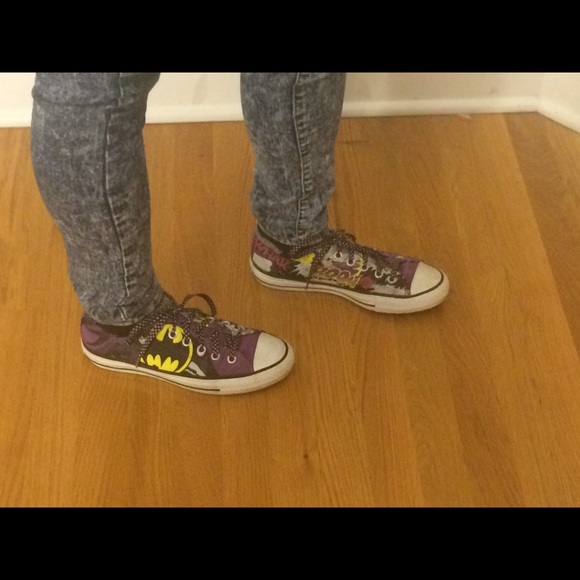 Comic book converse