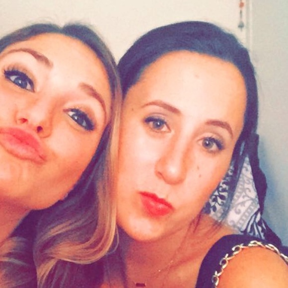 Meet your Posher, Whitney