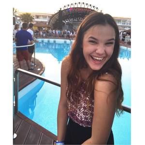 Meet your Posher, Caroline