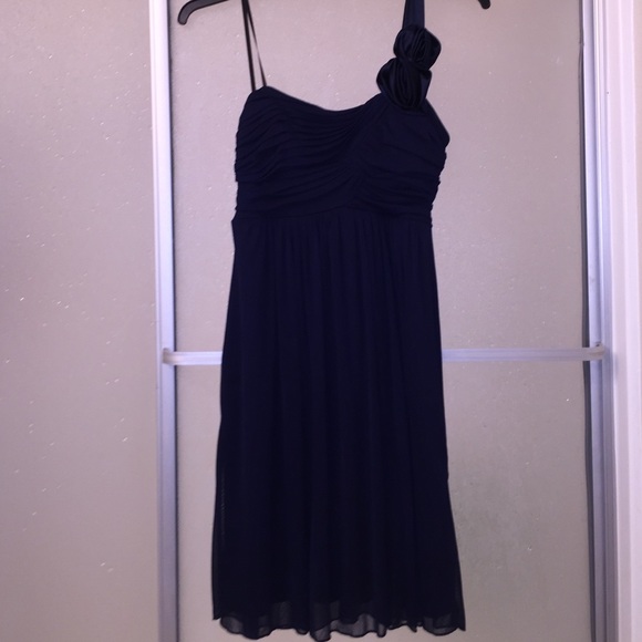 One shoulder navy blue dress