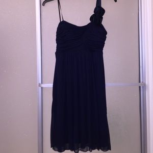 One shoulder navy blue dress