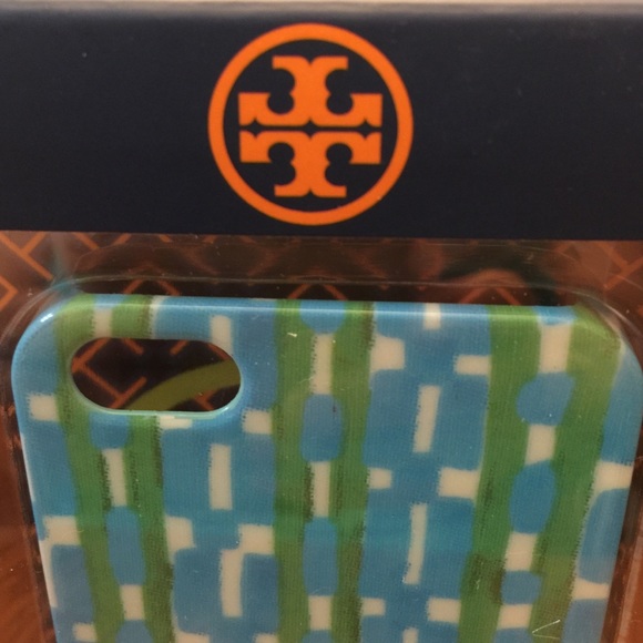 Tory Burch painted link hardshell for IPhone 5 - Picture 2 of 4