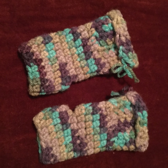 Fingerless gloves - Picture 2 of 2
