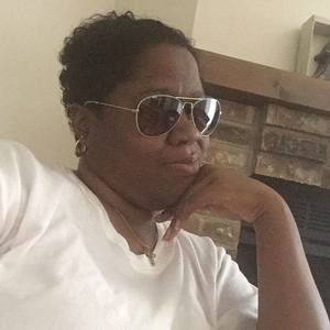 Meet your Posher, Taneisha