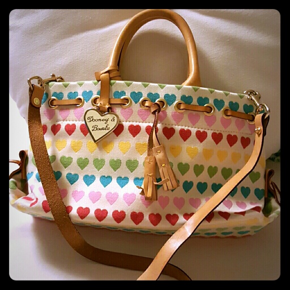 Dooney & Bourke heart handbag