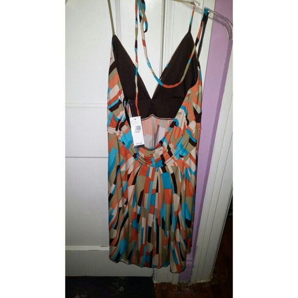 Dress - Picture 2 of 2
