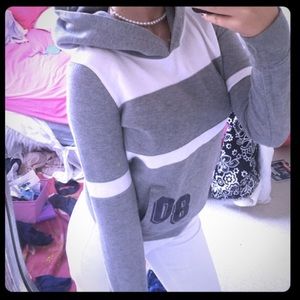 Super cute PINK Victoria's Secret hoodie🎀