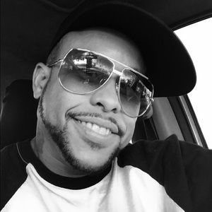 Meet your Posher, Julian