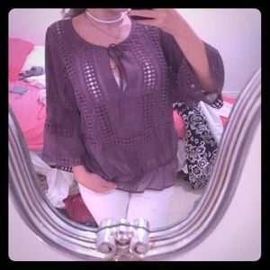 Gorgeous purple flowy peasant top 💜