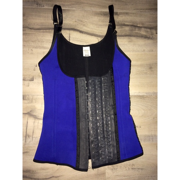 Waist trainer
