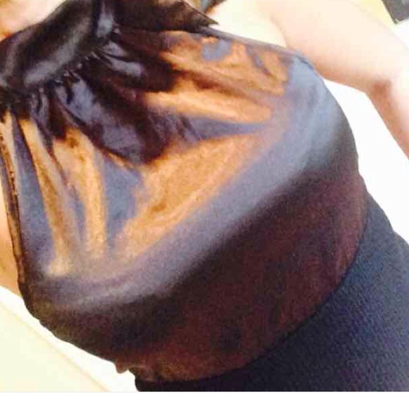 Guess halter top