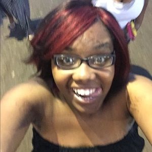 Meet your Posher, Helena