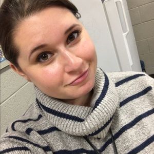 Meet your Posher, Kayla