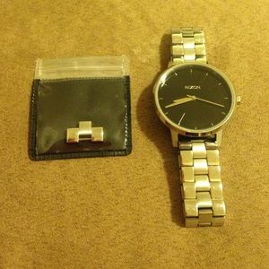 Nixon Kensington watch