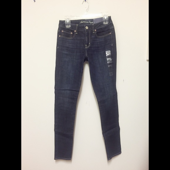 Dark wash skinny AE jeans!