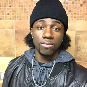 Meet your Posher, Cortney