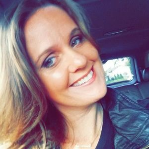 Meet your Posher, Tiffany