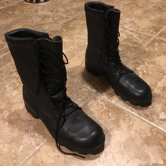 Legit combat boots also have 2 morepairsNEVER WORN