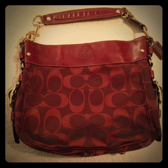 Beautiful Coach Handbag - Picture 1 of 4