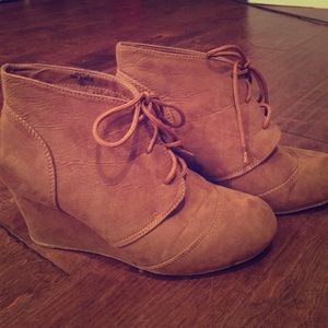 Tan booties!