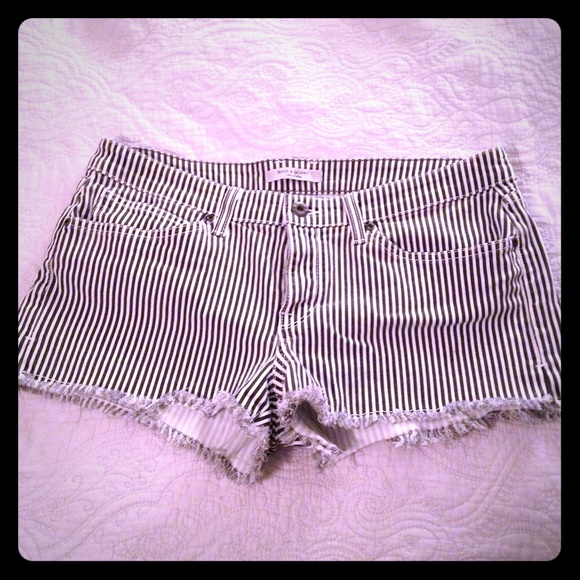 Stripped cutoff Rich & Skinny Shorts