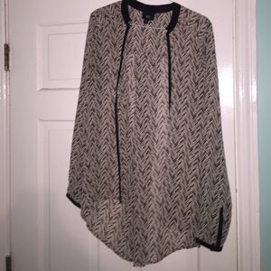 black and white patterned button up